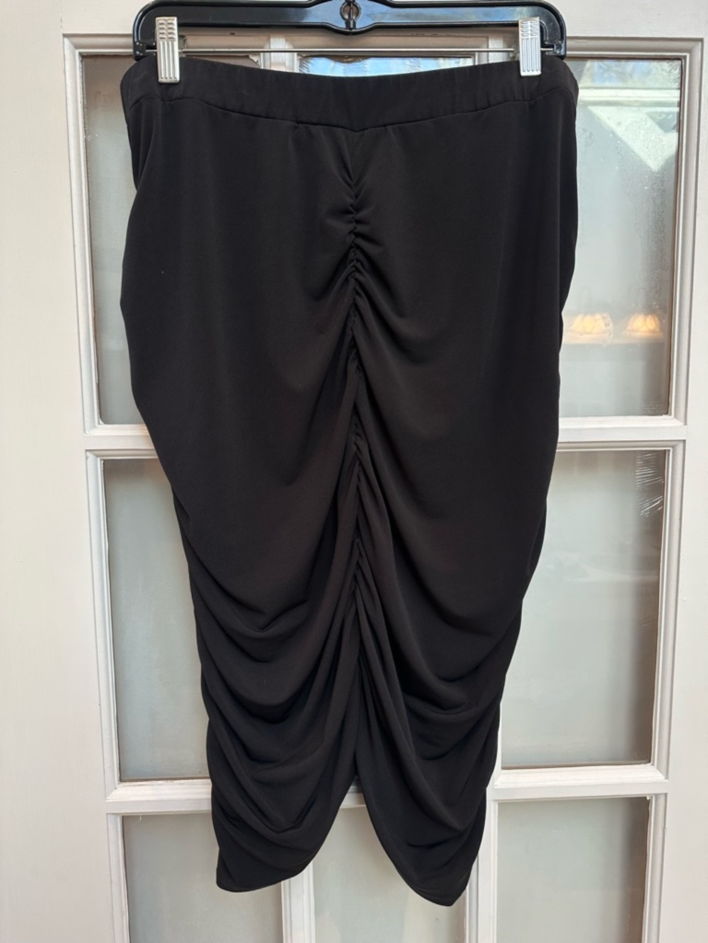 Lane Bryant Black Ruched Midi Pencil Skirt Career Party Goth Plus Size 14 16 - Picture 3 of 9